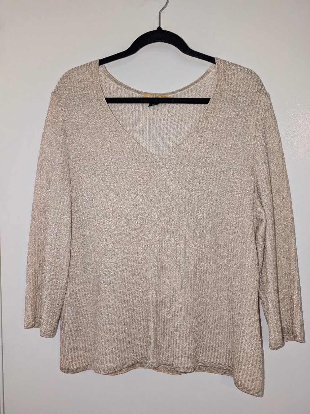 St. John Knit So Ca Gold Metallic Ribbed Knit V Neck Top  Size XL